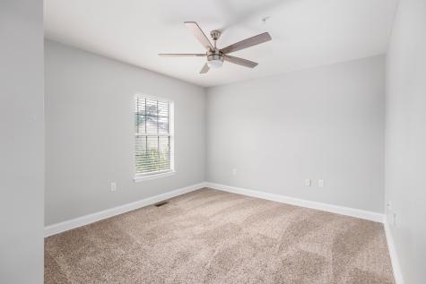 4492 Great Oak Drive North Charleston SC 29418
