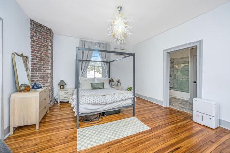 20 Limehouse Street Charleston SC 29401