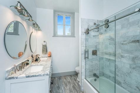 20 Limehouse Street Charleston SC 29401