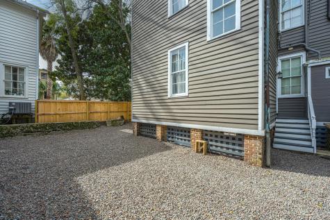 20 Limehouse Street Charleston SC 29401