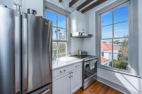 20 Limehouse Street Charleston SC 29401