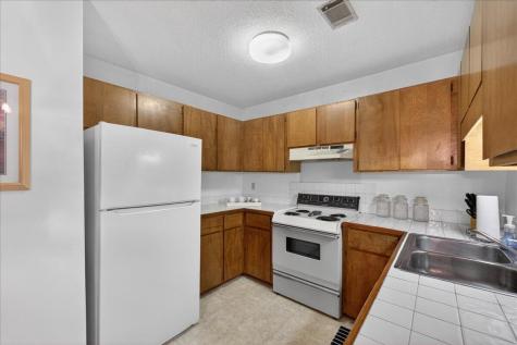 2011 Coldspring Drive North Charleston SC 29406
