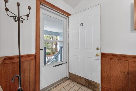 2011 Coldspring Drive North Charleston SC 29406