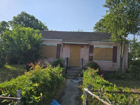 1809 Grayson Street North Charleston SC 29405