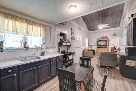 157 Gallashaw Road Summerville SC 29483