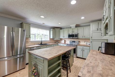 157 Gallashaw Road Summerville SC 29483