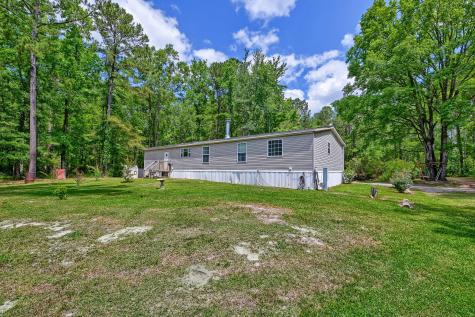 157 Gallashaw Road Summerville SC 29483