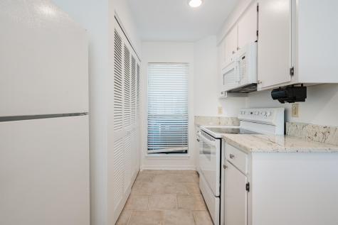 1133 Shadow Lake Circle Mount Pleasant SC 29464