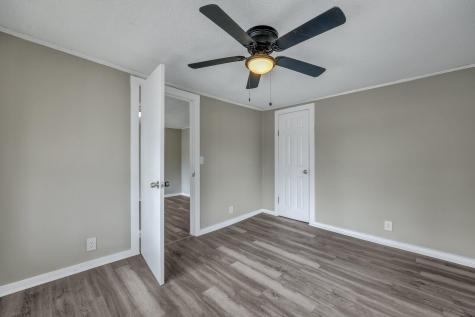 1984 Hugo Avenue North Charleston SC 29405