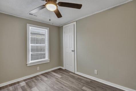 1984 Hugo Avenue North Charleston SC 29405