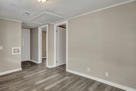 1984 Hugo Avenue North Charleston SC 29405