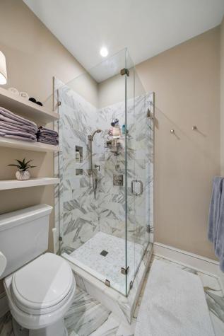 3 Chisolm Street Charleston SC 29401