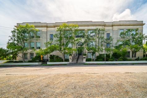 3 Chisolm Street Charleston SC 29401