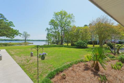 1805 Ringneck Road Moncks Corner SC 29461