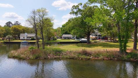 1805 Ringneck Road Moncks Corner SC 29461