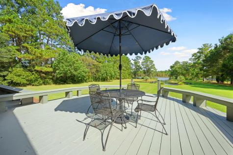 1554 Pinopolis Road Moncks Corner SC 29461
