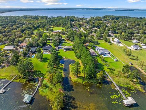 1554 Pinopolis Road Moncks Corner SC 29461