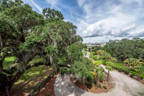108 Fairbanks Oak Alley Daniel Island SC 29492