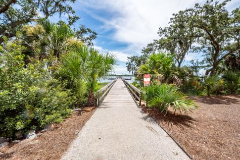 108 Fairbanks Oak Alley Daniel Island SC 29492