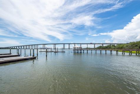 108 Fairbanks Oak Alley Daniel Island SC 29492
