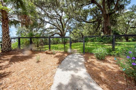 108 Fairbanks Oak Alley Daniel Island SC 29492