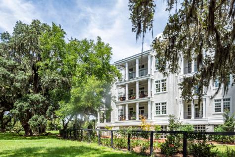 108 Fairbanks Oak Alley Daniel Island SC 29492