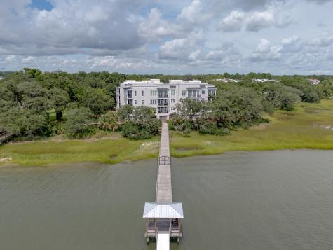108 Fairbanks Oak Alley Daniel Island SC 29492
