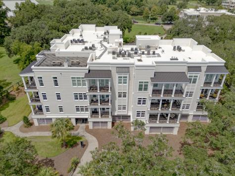108 Fairbanks Oak Alley Daniel Island SC 29492