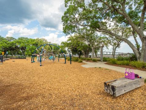 320 Longshore Street Charleston SC 29492