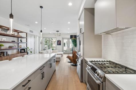 320 Longshore Street Charleston SC 29492