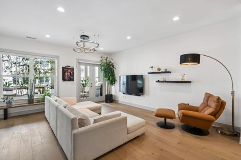 320 Longshore Street Charleston SC 29492