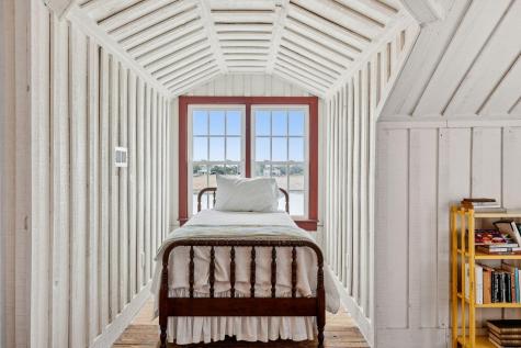 44 Hook Drive Pawleys Island SC 29585