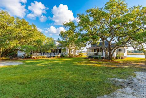 44 Hook Drive Pawleys Island SC 29585