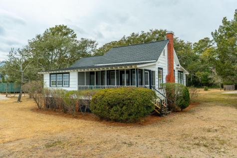 44 Hook Drive Pawleys Island SC 29585