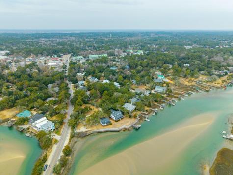 44 Hook Drive Pawleys Island SC 29585