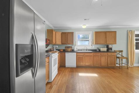124 E Hudson Avenue Folly Beach SC 29439