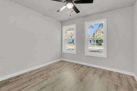 1203 Sea Aire Drive Charleston SC 29412