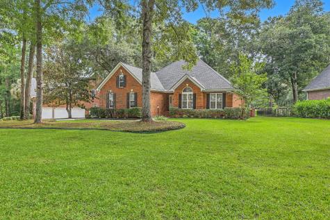 8614 W Fairway Woods Drive North Charleston SC 29420