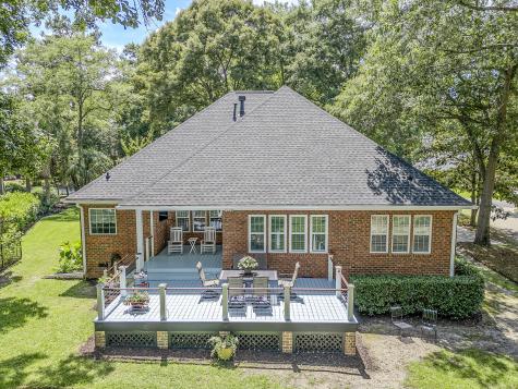8614 W Fairway Woods Drive North Charleston SC 29420