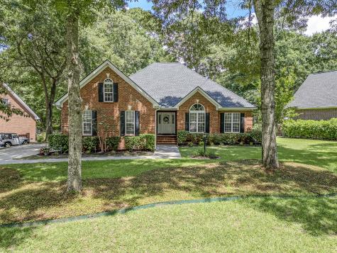 8614 W Fairway Woods Drive North Charleston SC 29420
