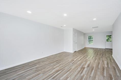 142 Avalon Road Summerville SC 29483