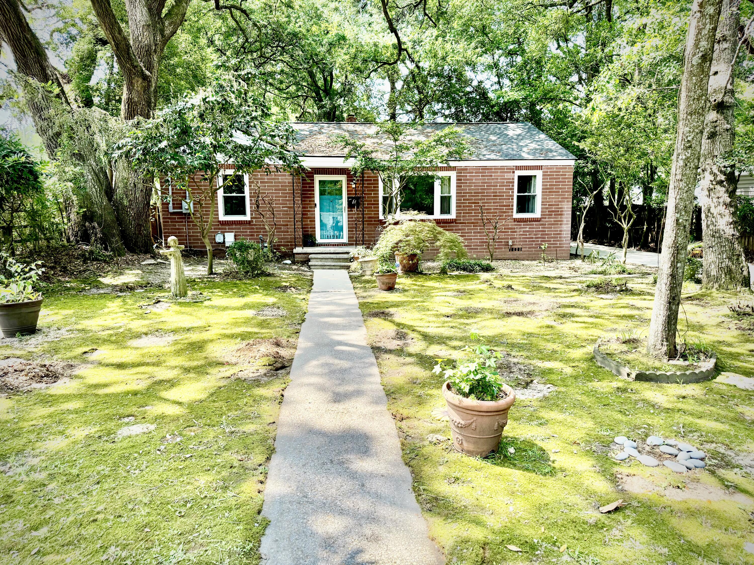 1171 Braddock Avenue North Charleston SC 29405