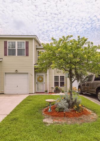102 Spanish Oaks Lane Ladson SC 29456