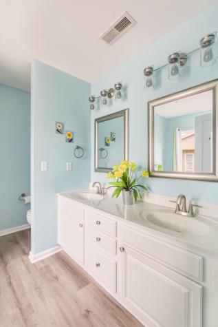 102 Spanish Oaks Lane Ladson SC 29456