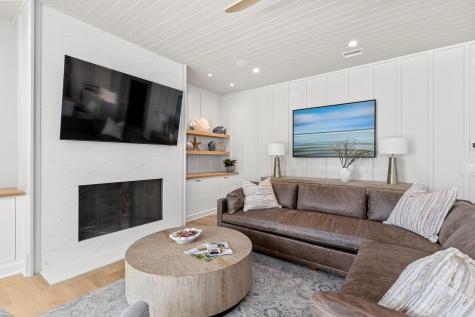 189 Station 18th Street Sullivans Island SC 29482