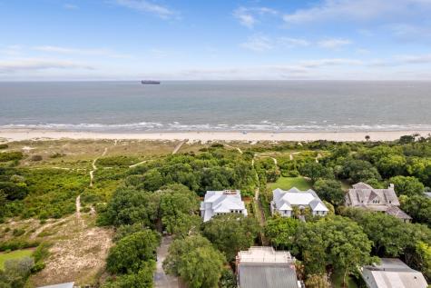 189 Station 18th Street Sullivans Island SC 29482