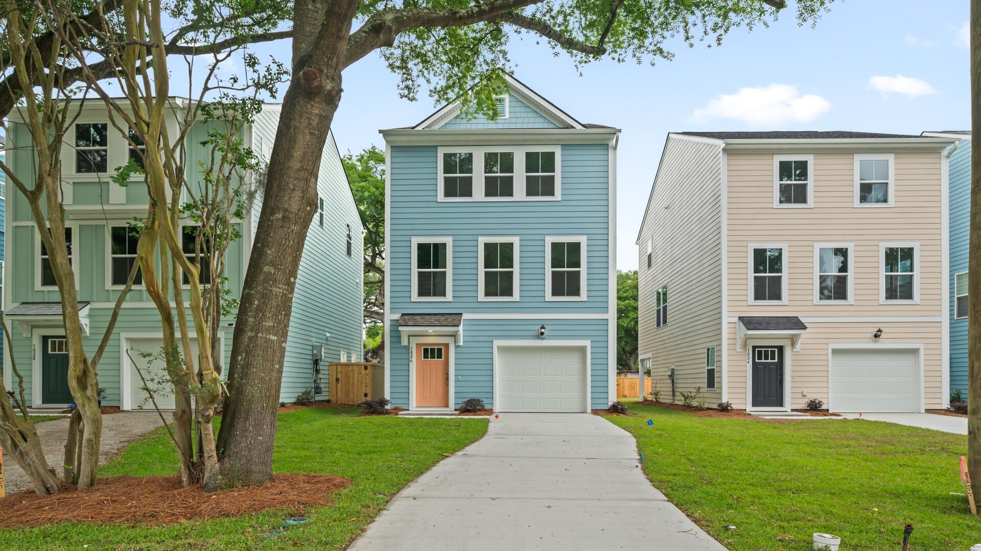 1826 Helm Avenue North Charleston SC 29405