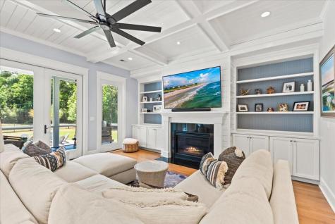 1483 Edgemoor Avenue Mount Pleasant SC 29466