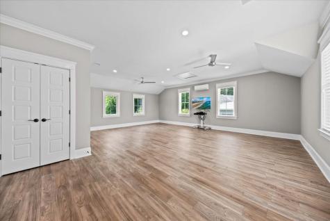1483 Edgemoor Avenue Mount Pleasant SC 29466
