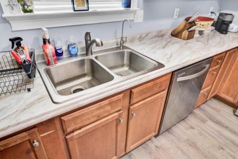 212 Tyner Trail Summerville SC 29486